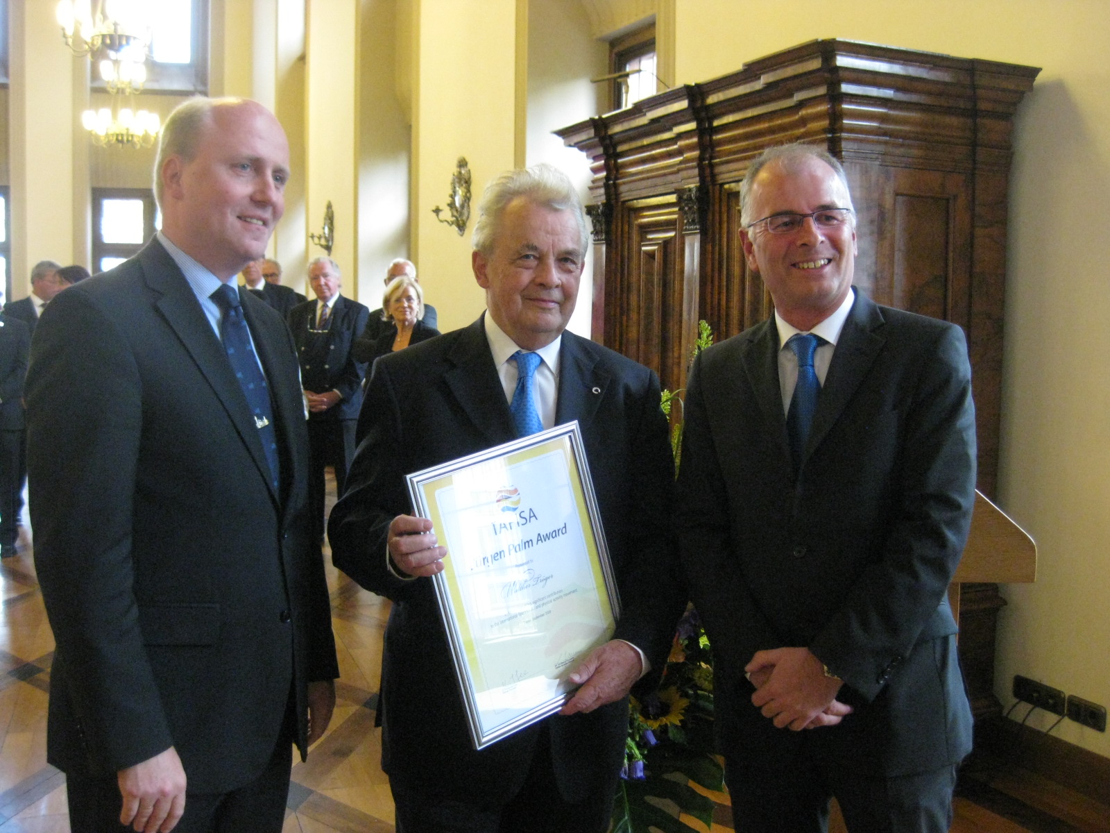 Walther Tröger Receiving the TAFISA Jürgen Palm Award in 2009