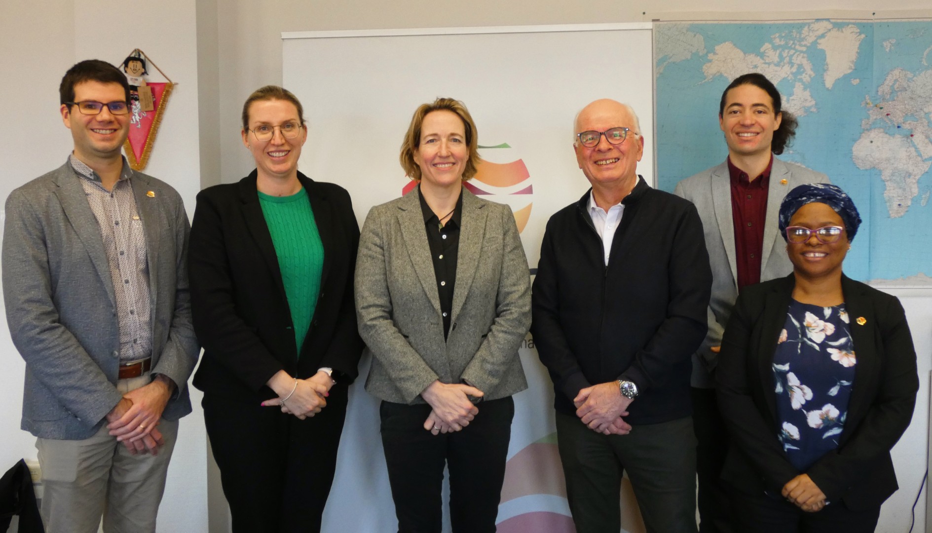 Jean-François Laurent, Abby Burton, Lisa O\'Keefe, Wolfgang Baumann, Gaëtan Garcia, Game Mothibi